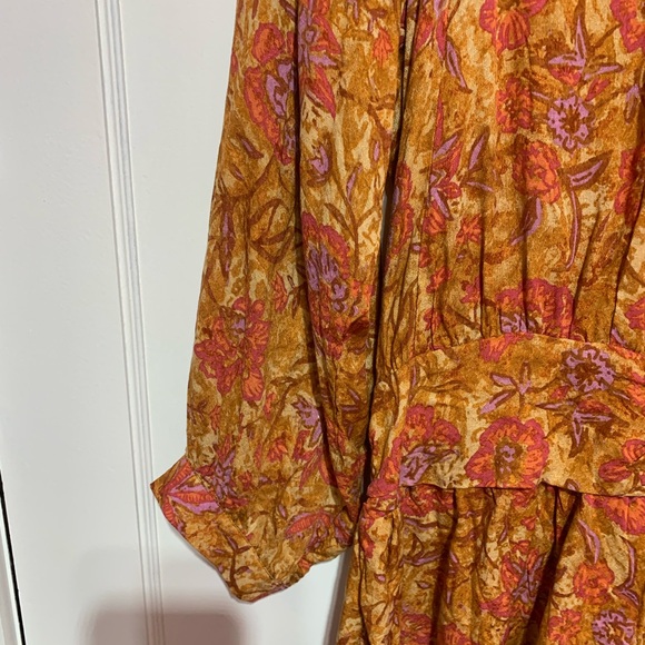 New with tags free people romper
Size medium - Picture 6 of 14